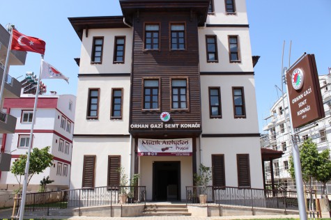 Orhan Gazi Semt konağı
