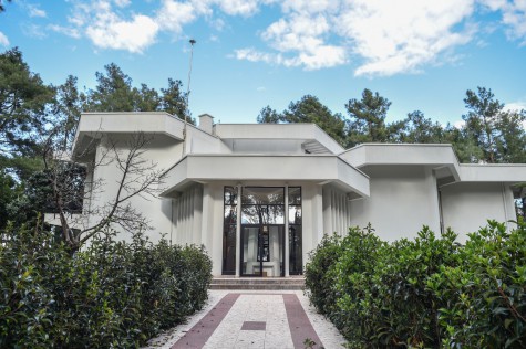 Necmettin Erbakan Bilim ve Teknoloji Kütüphanesi