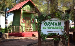 Dokumapark Orman Kütüphanesi