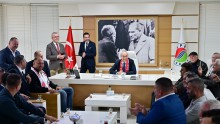 Başpehlivan Ali Gürbüz İmza Töreni