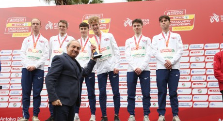 Kepez’e şampiyona övgüsü