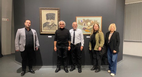 Kepez’de “Umuda Merhaba” sergisi sanatseverlerle buluştu