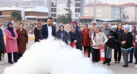 Kepez’den Kreş Personeline Yangın Güvenliği Eğitimi