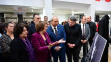 Kepez’de “Yol Açan, İlham Veren, İz Bırakan Kadınlar” sergisi açıldı