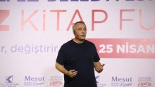 Dr. Murat Kaplan’dan, Kepez Kitap Fuarı’nda ‘İnsan Okuma’nın tüyoları
