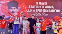 Kepez Belediyesi, “Sahne Senin” etkinliğiyle gençlere fırsat verdi