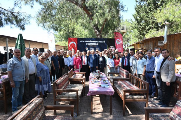 Kocagöz, hemşehri dernekleriyle buluştu