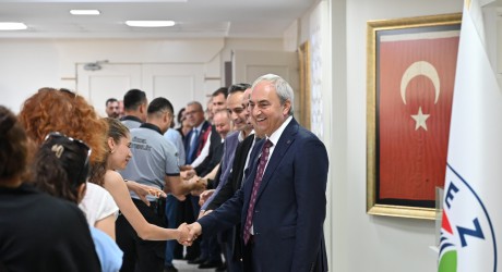 Başkan Kocagöz, Kepez ailesiyle bayramlaştı