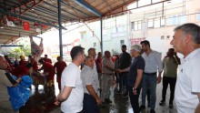 Başkan Vekili Alptekin, Kepez’in kurban kesim alanlarını denetledi
