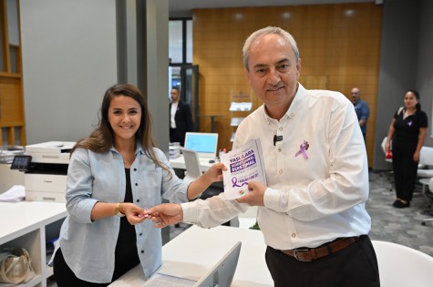 Yaşlı Dostu Kepez, mor kurdeleyle farkındalık yarattı