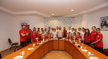 Kepez’in gururları