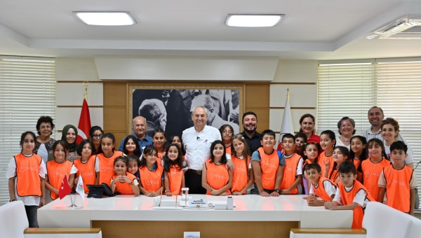 Çocuklar sordu, Başkan Kocagöz yanıtladı 