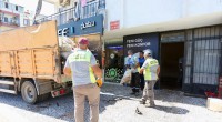 Kepez’de çöp ev operasyonu