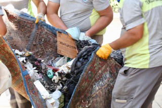 Kepez’de çöp ev operasyonu