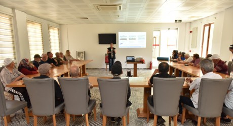 Kepez’den Huzurevi sakinlerine afet bilinci eğitimi