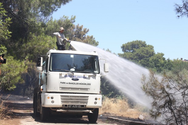 Kepez’den Orman yangınına müdahale desteği
