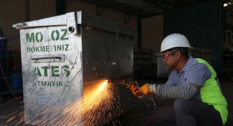 Kepez Belediyesi’nden Ekonomik ve Sürdürülebilir Konteyner Üretimi