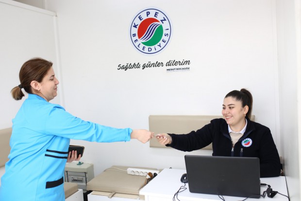 Yeni dönemde sağlığa büyük dokunuş: Kepez Belediyesi Sağlık Merkezi’nden 375 bin 866 kişiye şifa eli