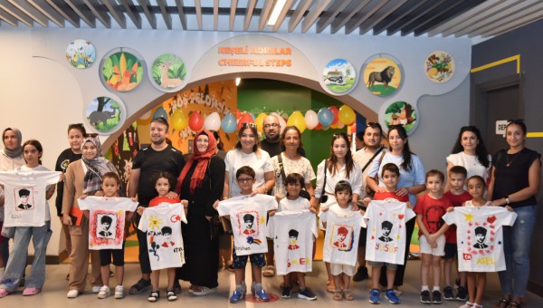 Antalya Bilim Merkezi’nde 30 Ağustos coşkusu çocuklarla buluştu 