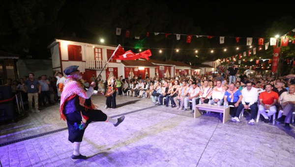 Kepez Kültür Festivali’nde Yörük ateşi yandı 