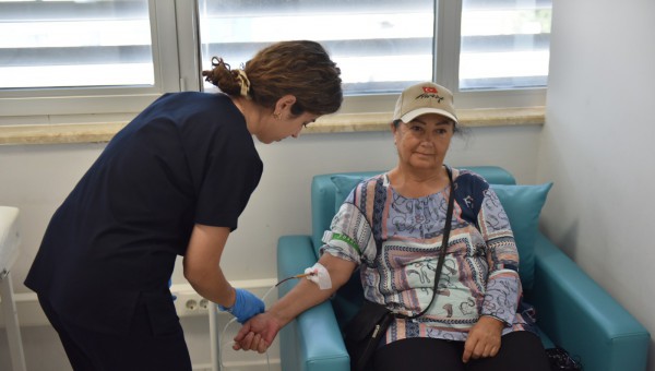 Kepez Belediyesi Sağlık Merkezi’nde Ozon Tedavisine yoğun ilgi 