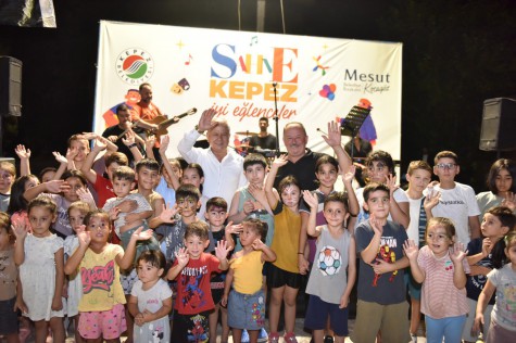 Avni Tolunay Mahallesi Sahne Kepez ile renklendi