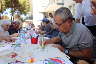 Kepez’den Alzheimer Farkındalık Günü’nde anlamlı etkinlik