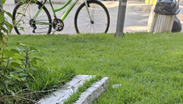 Dokumapark’a gökyüzünden buz kütlesi düştü 