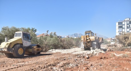 Çamlıbel Mahallesi’nin sokakları yeni açılan yollarla birbirine bağlanıyor