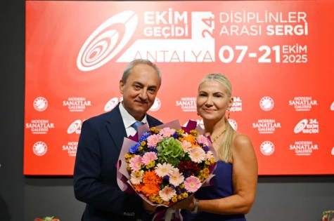 Cumhuriyet’in 102. Yılına özel sergi Kepez’de