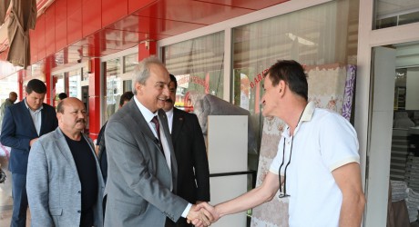 Başkan Kocagöz, Varsak esnafını ziyaret etti