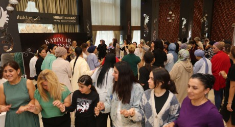 Kepezli kadınlar matinede buluştu