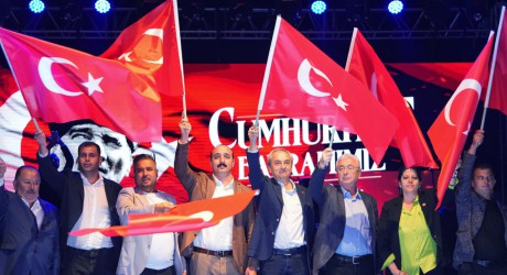 Edip Akbayram Gençlik Parkı, Cumhuriyet coşkusuyla açıldı