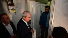 Başkan Kocagöz, evi yanan vatandaşı ziyaret etti