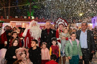Antalya Kepez’de yeni yıl heyecanı kar yağışıyla başladı 