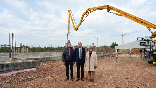 Kocagöz, Altınova Kreş ve Gündüz Bakımevi’ni inceledi 