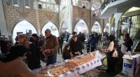Kepez’de Miraç Kandili’nde lokmalar döküldü