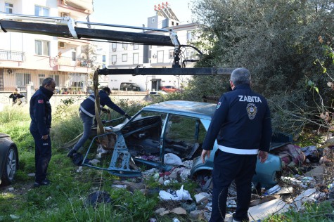 Kepez’de görüntü kirliliğine müdahale