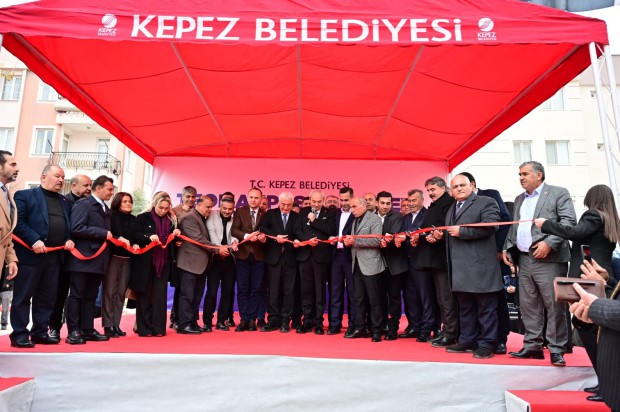 Kepez’in Teomanpaşa Semt Evi hizmete açıldı  