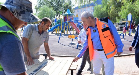 Kepez’de 2025 yılında parklar, okullar ve kamu alanları baştan aşağı yenilendi