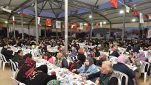 Kepez’in iftar sofraları Başköy ve Gaziler’e kuruldu