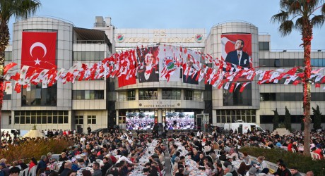 Kepez’de Ramazan sofraları 55 bin kişiyi birleştirdi