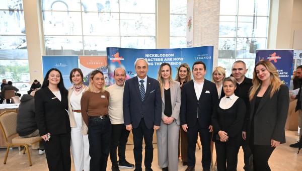 Kepez’de iş arayanlarla işverenler aynı çatıda buluştu 