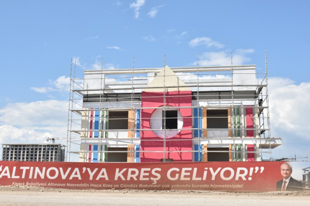 Altınova Kreş ve Gündüz Bakımevi hızla ilerliyor
