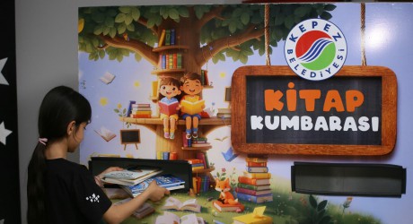 Kepez Belediyesi’nden okullara ‘Kitap Kumbarası’