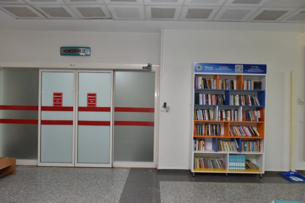 Kepez Belediyesi’nden Kepez Devlet Hastanesi’ne E-Kitap hizmeti