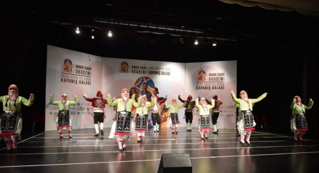 Mimar Sinan Akademi’den yılsonuna özel sanat performansı