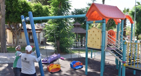 Kepez’den çocuklara güvenli oyun alanları