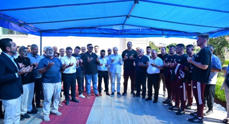 Kepez’in pehlivanları dualarla Tarihi Kırkpınar’a uğurlandı