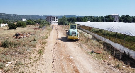Kepez’den Demirel Mahallesi’ne yol atağı